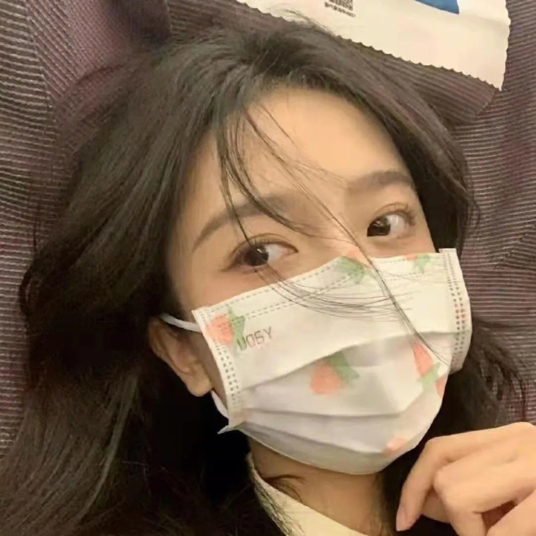 布衣之下万贯之身